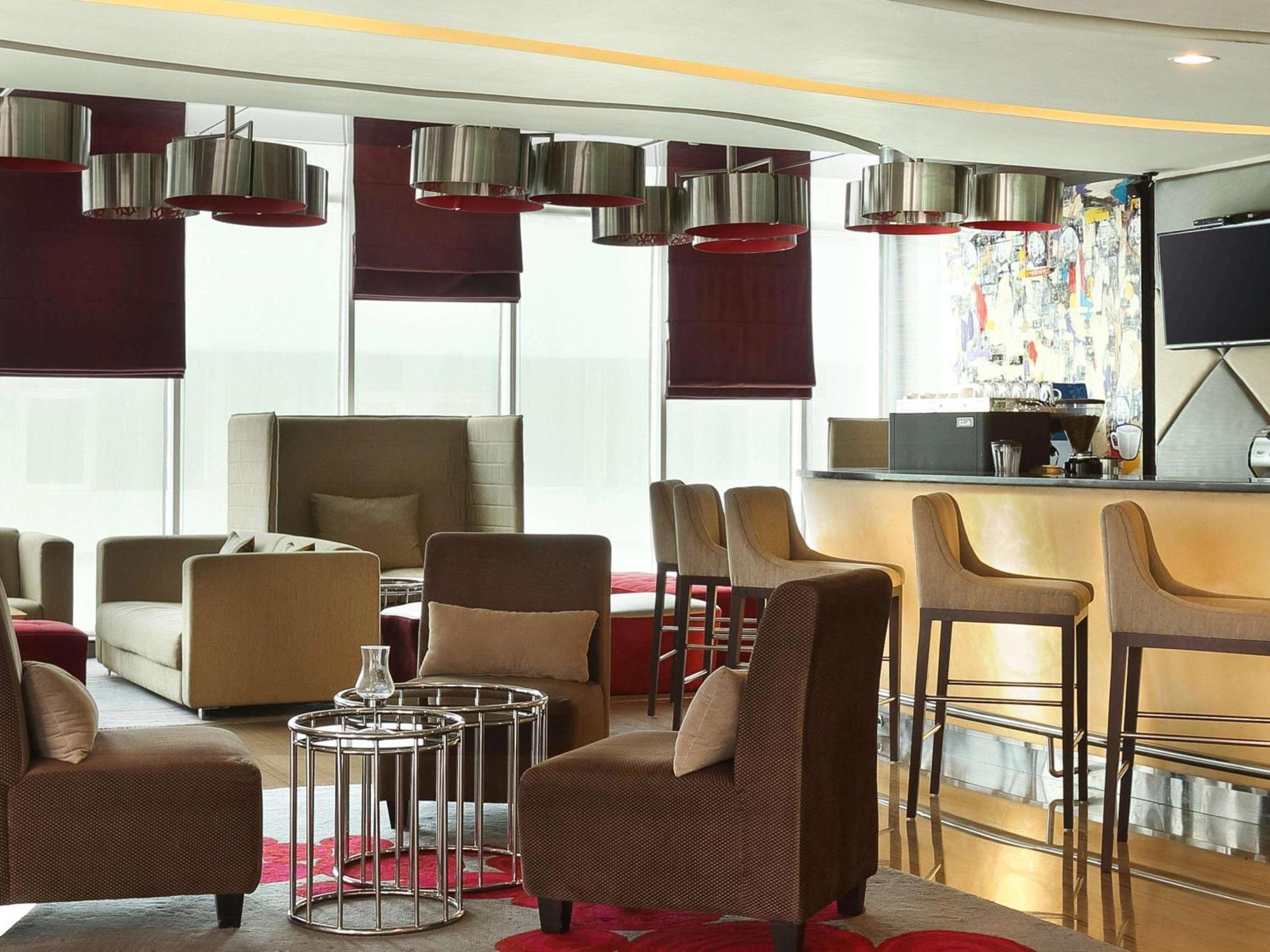 Novotel Jakarta Gajah Mada Ngoại thất bức ảnh