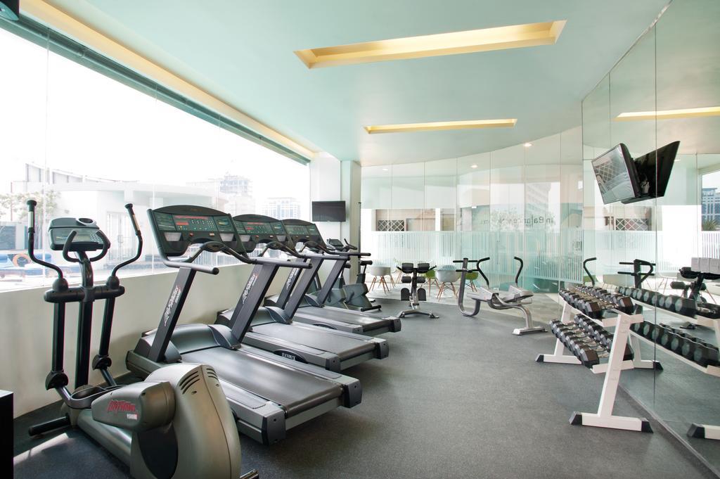 Novotel Jakarta Gajah Mada Ngoại thất bức ảnh
