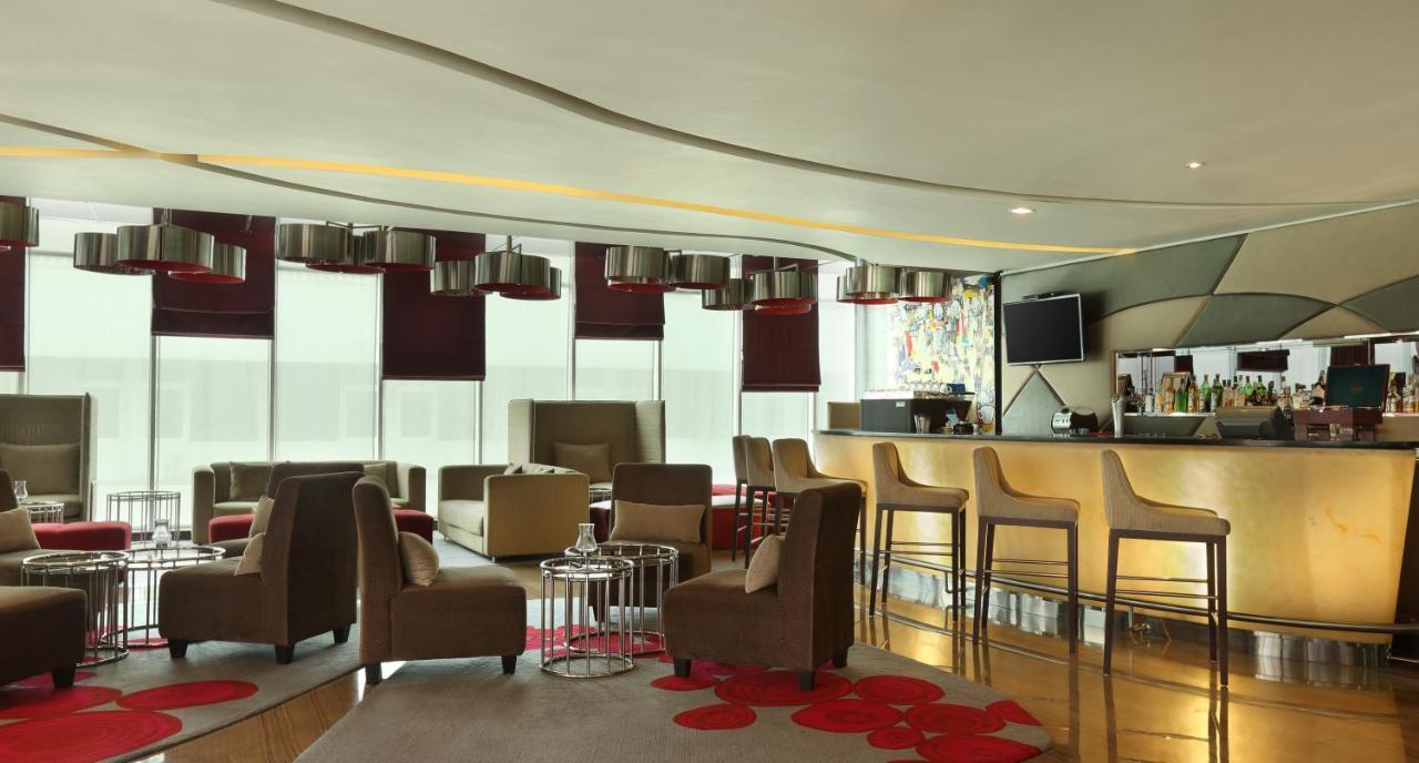 Novotel Jakarta Gajah Mada Ngoại thất bức ảnh